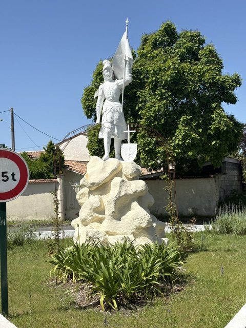 Statue